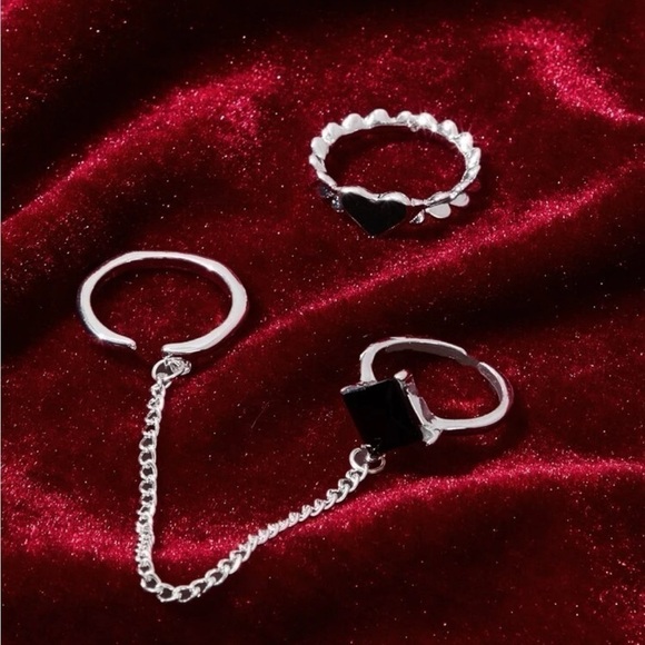 SILVER  2pc Heart Geometric Ring Set - Picture 3 of 3